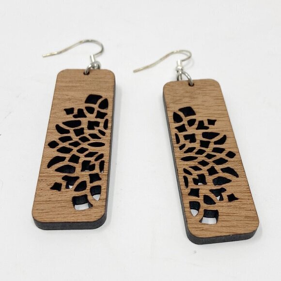 Floral Mandala Wood Bar Dangle Earrings NWT - Picture 5 of 7